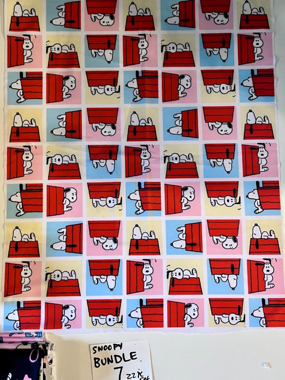 22 piece set Snoopy Scrap fabric bundle 7 - Picture 6 of 14